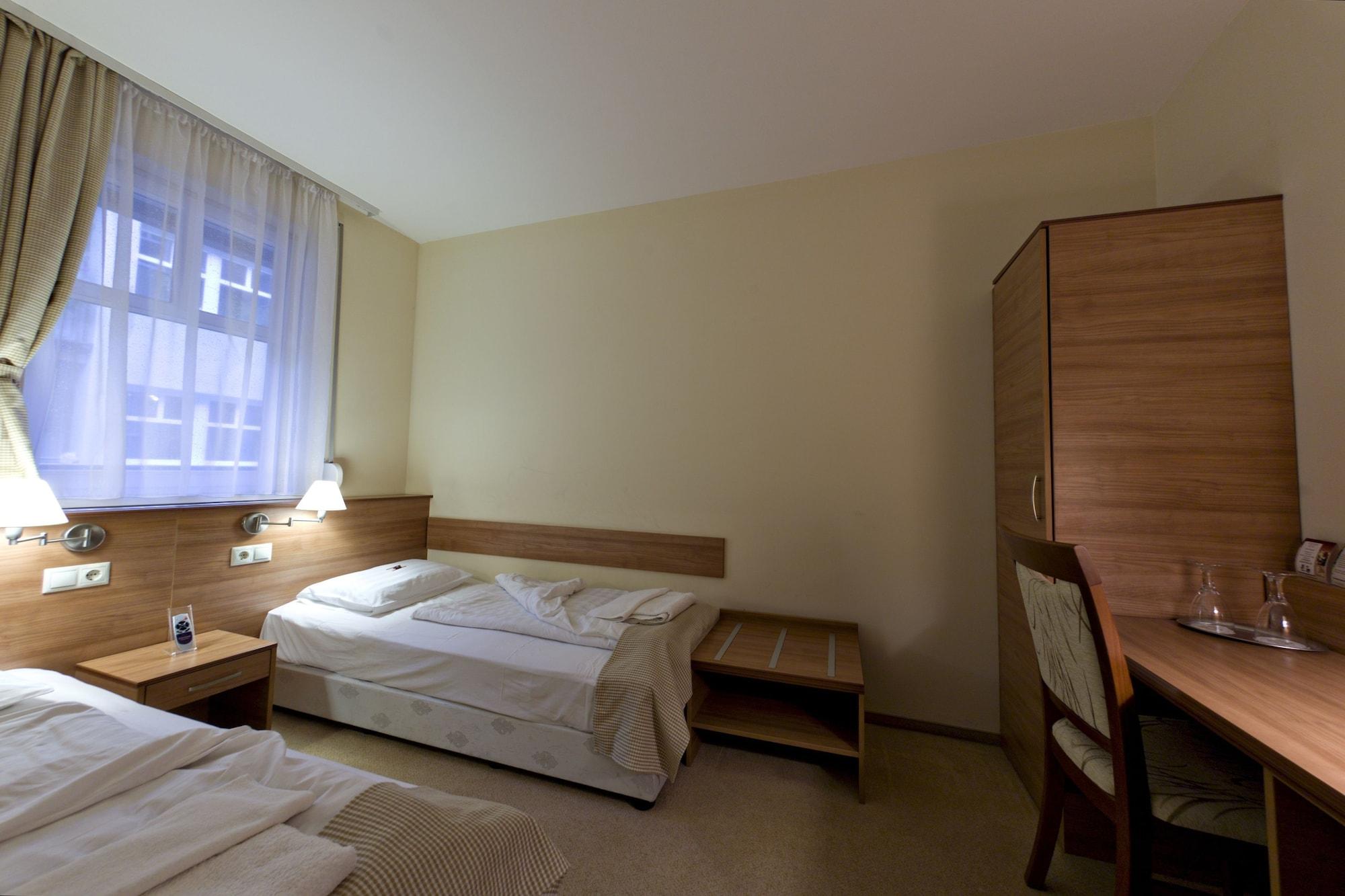 Hotel Civitas Σόπρον Εξωτερικό φωτογραφία