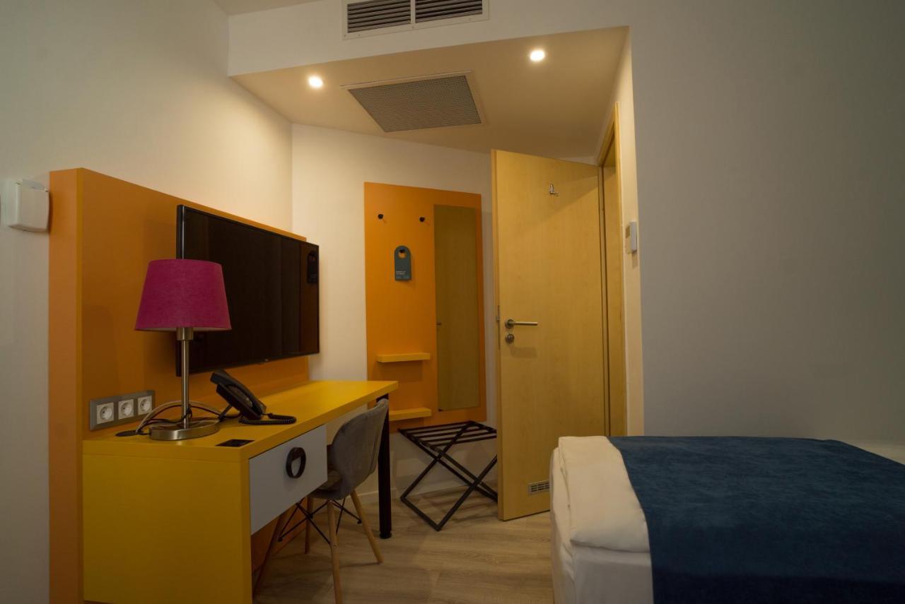 Hotel Civitas Σόπρον Εξωτερικό φωτογραφία